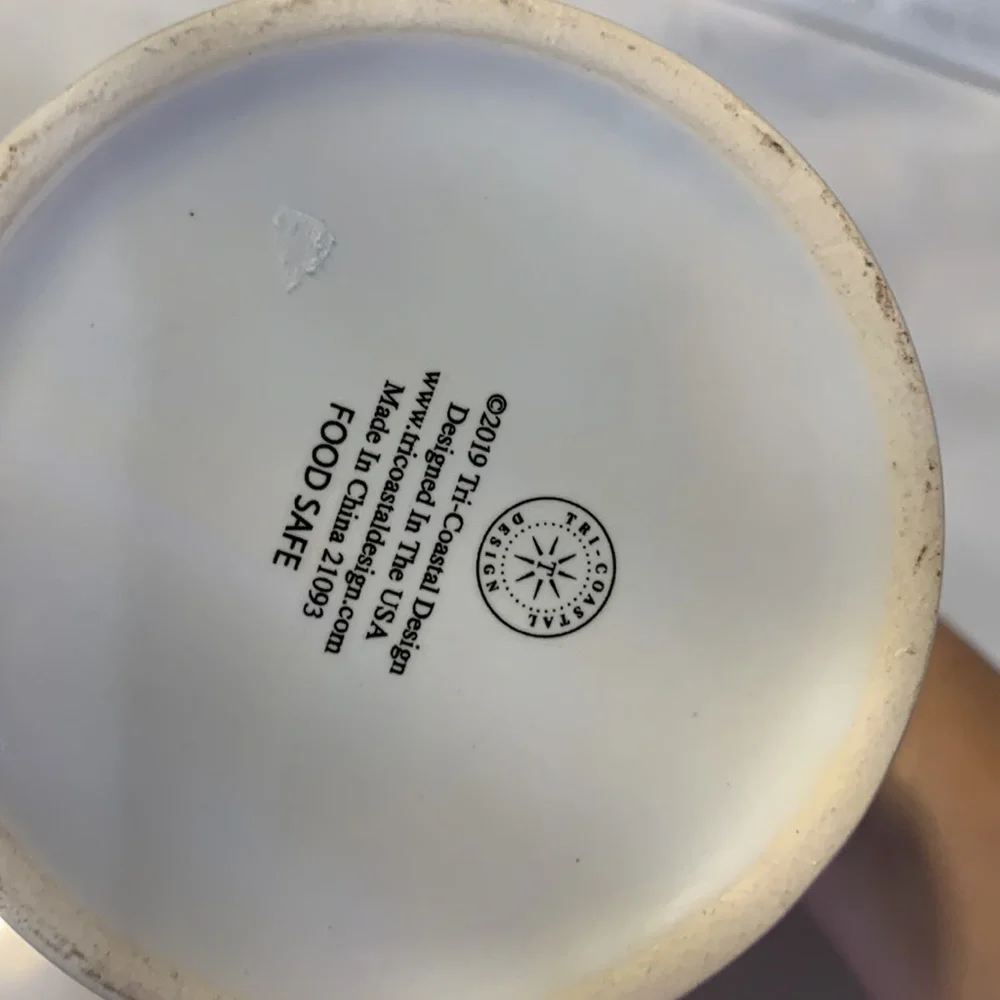 Ceramic container